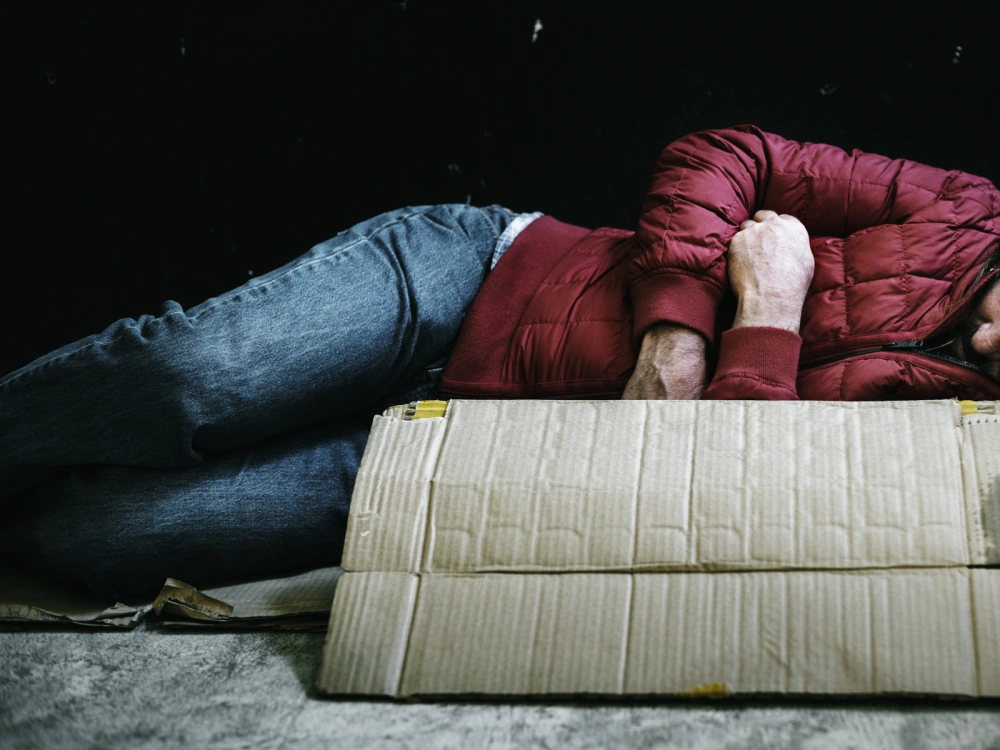 Policja w Stalowej Woli ratowała ludzi przed wychłodzeniem