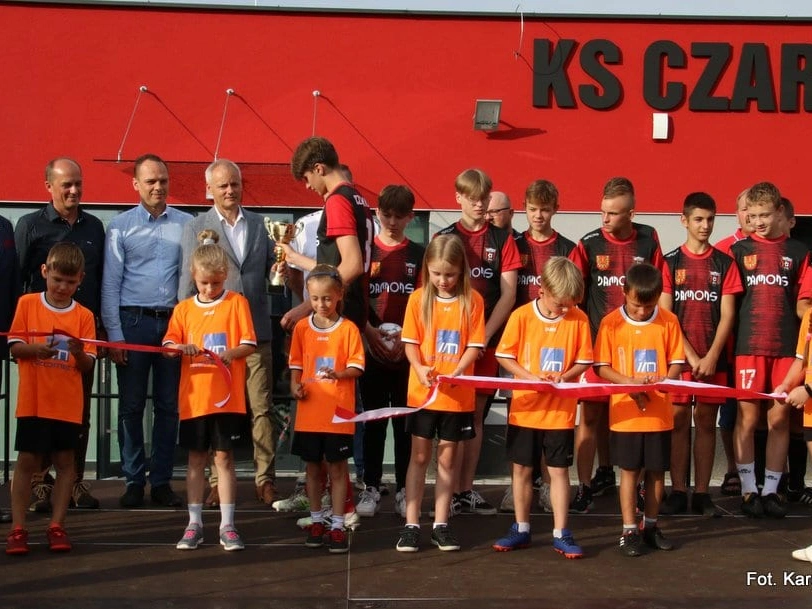 Otwarcie pawilonu sportowego KS Czarni Lipa