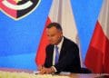 Prezydent Andrzej Duda podpisał specustawę o pozyskaniu gruntów leśnych pod inwestycje w Stalowej Woli i Jaworznie Sztafeta.pl