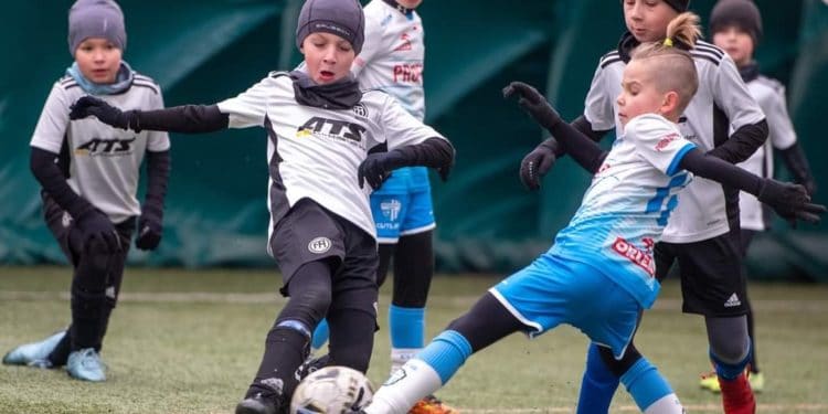 Puchar RS Sport pojechał do Football Academy Nisko Sztafeta.pl