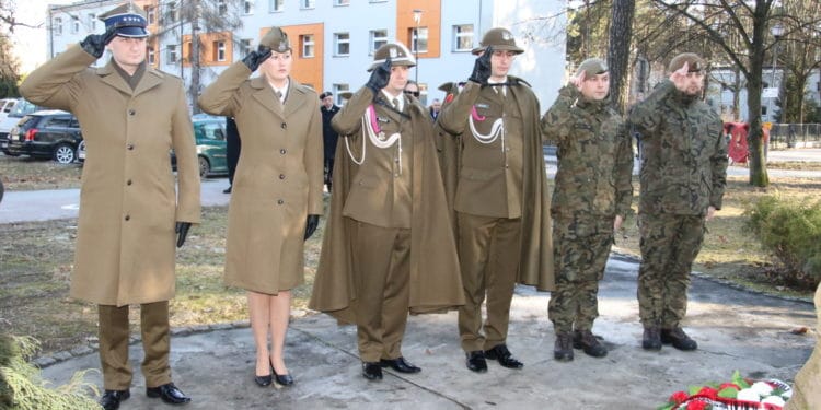 W niedzielę 13 lutego br. rozpoczęły się stalowowolskie obchody okrągłej rocznicy utworzenia Armii Krajowej.