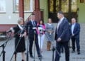 Minister Przemysław Czarnek w Bojanowie spotkał się z ukraińskimi uczniami Sztafeta.pl