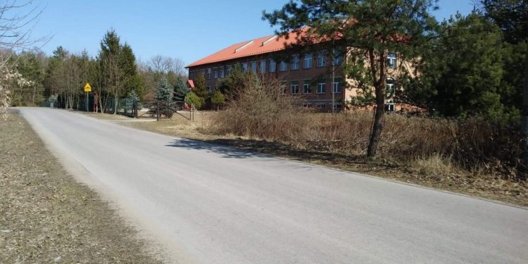 Modernizacji poddany zostanie m.in. blisko 600 metrowy odcinek drogi wiodący do szkoły w Woli Rzeczyckiej