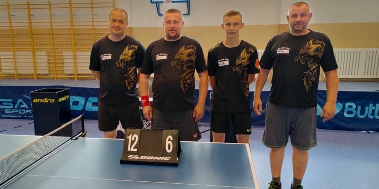 Zwycięski team z meczu w Ropczycach, od lewej: Adam Pytel, Paweł Kos, Sebastian Sobczyk, Tomasz Tetla