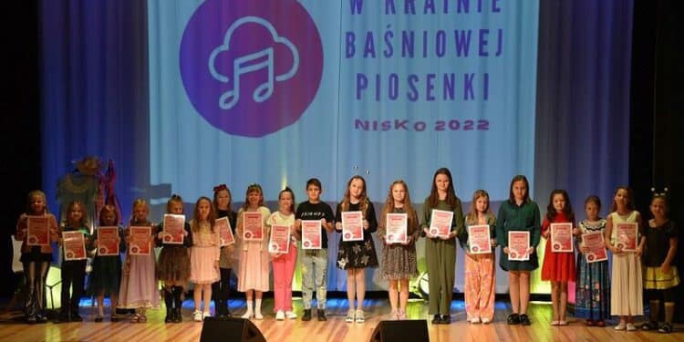 Zaśpiewali na festiwalu „W krainie baśniowej piosenki” Sztafeta.pl