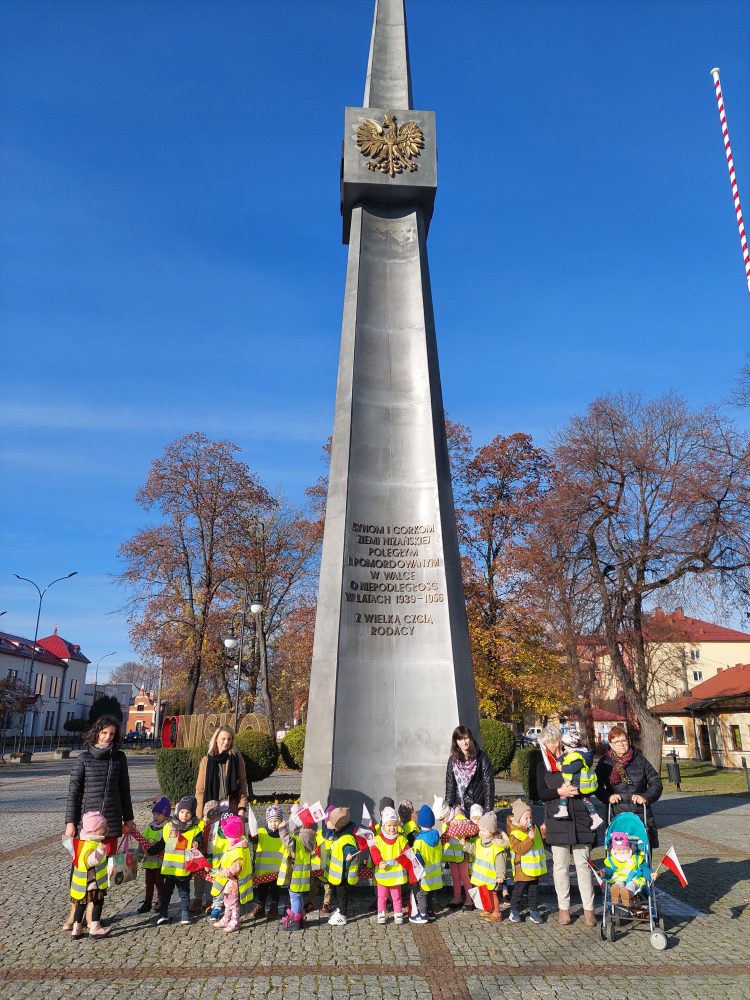 Dzieci ze żłobka uczciły 11 listopada Sztafeta.pl