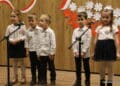 Przedszkolaki piosenką uczciły Święto Niepodległości Sztafeta.pl