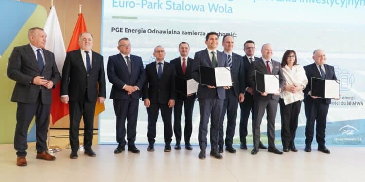 W Strategicznym Parku Inwestycyjnym Euro-Park Stalowa Wola powstaną instalacje OZE Sztafeta.pl