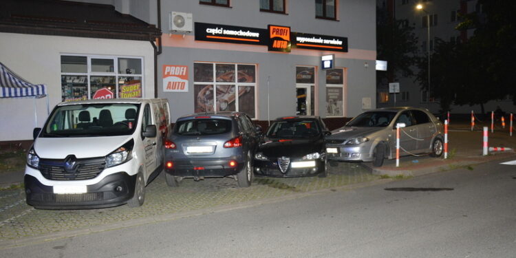 Uciekając przed policją, uszkodził dwa samochody Sztafeta.pl